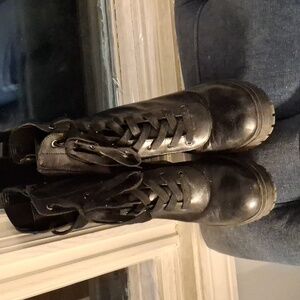 Steve Madden Sleek Black Heeled Boots